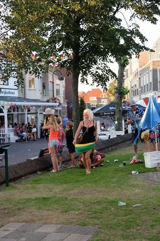 ../Images/Zomercarnaval Noordwijkerhout 351.jpg